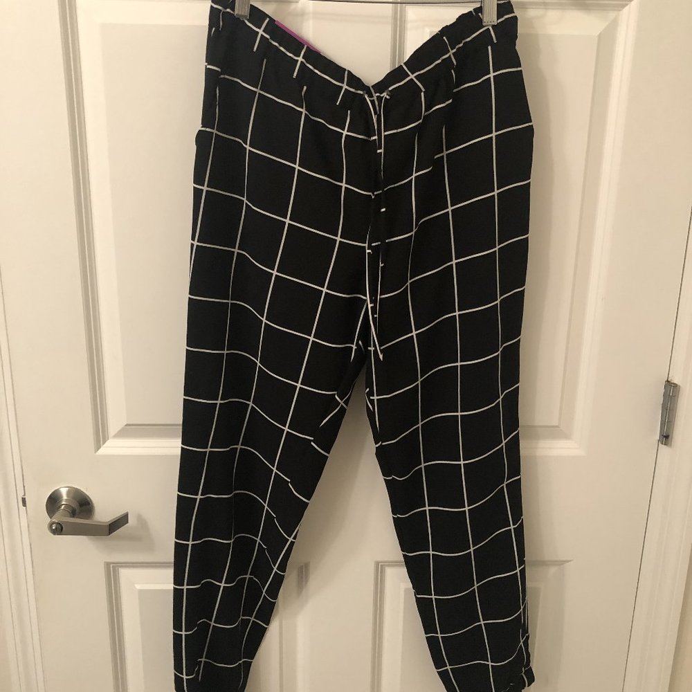 Black & White joggers
